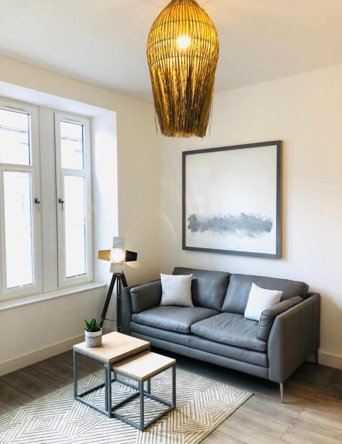 See Our Amazing Score At The Kepties - 5 X Luxurious Serviced Apartments - With Gardens - Fully Equipped - Free Parking - By Orion Short Stays - See Our Other Individual Listings --- This Is For Brand Awareness Only --- Арброт Екстер'єр фото