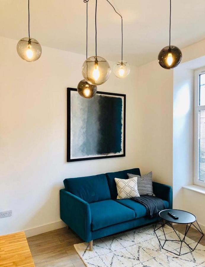 See Our Amazing Score At The Kepties - 5 X Luxurious Serviced Apartments - With Gardens - Fully Equipped - Free Parking - By Orion Short Stays - See Our Other Individual Listings --- This Is For Brand Awareness Only --- Арброт Екстер'єр фото